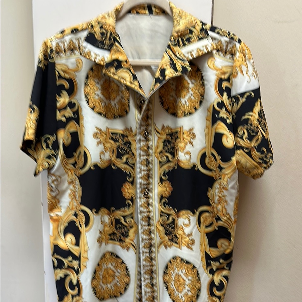 Men's Black & Gold Baroque Short Sleeve Button-Down Shirt